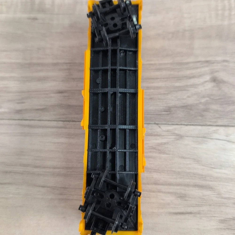 BACHMANN HO SCALE Union Pacific and life-like Train Lot of 9 ( UNTESTED )